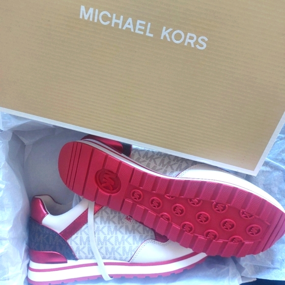 Michael Kors Color - Block Signature Logo Trainer (Brand New) - Picture 8 of 8